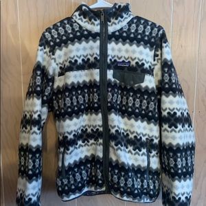 Patagonia Women’s full-zip snap-T with hood